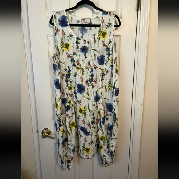 Dresses & Skirts - Italian Floral Linen Dress sz L